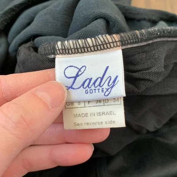 Vintage lady Gottex black floral one piece swimsuit - Picture 8 of 14